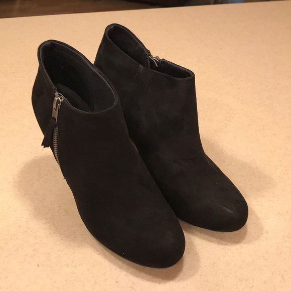 ladies black suede ankle boots